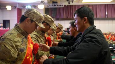 孝南区欢送2025年上半年新兵：携孝出征铸军魂 矢志强军担使命