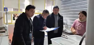 区商务局开展商贸流通领域消防安全专项检查