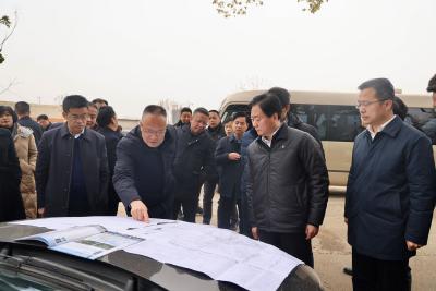顾兴旺、李军平到华宁防腐公司调研时强调 聚力打造全国耐磨防腐行业标杆企业