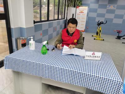 （暂不发）郭建：做好“当家人” 让小区旧貌换新颜