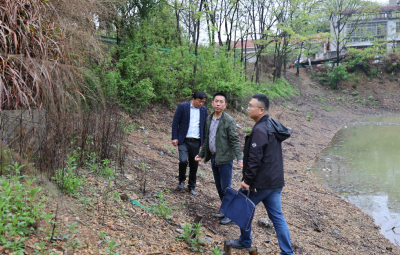 咸安：闻“汛”而动筑防线 未雨绸缪保平安 