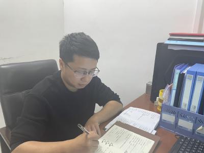 我身边的宝藏青年⑤| 贺锋：让青春在乡村振兴一线闪闪发光