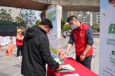 咸安区启动第35个爱国卫生月活动