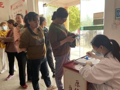官埠桥镇开展“两癌”筛查 关注女性健康