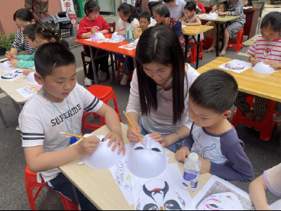 南大街社区：扬国粹文化 绘趣味脸谱