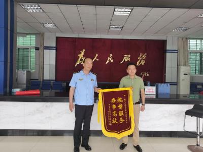 甘做企业贴心人，实现准营更便利