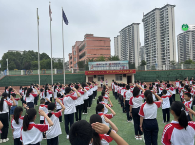 争做新时代好队员！咸宁市香城学校2023年春入队仪式举行