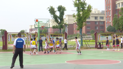 咸安区教育系统举办十二届中学生运动会“大同杯”男子篮球赛
