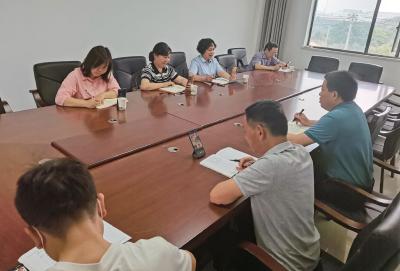咸安经济开发区：远程视频联线催促项目加快建设