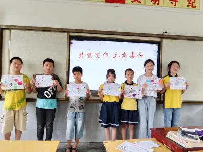 桂花镇：禁毒知识进校园 筑牢青春防火墙