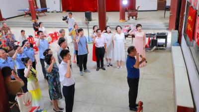 “七一”经发集团携朗协进乡村开展颂党恩活动