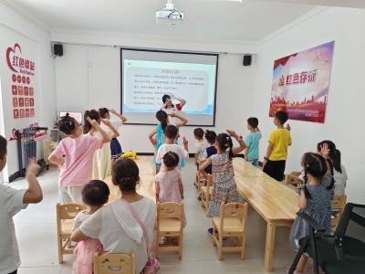 咸安区实验幼儿园：暑期防溺水 宣传进行时