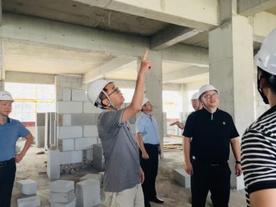 区领导带队督查建筑工地及燃气领域安全生产情况