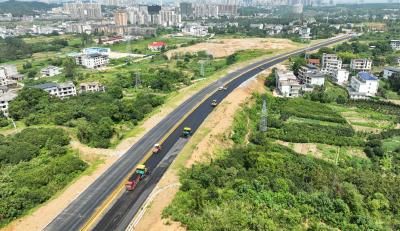 （长江云）总投资3.865亿，咸宁一路段9月底完工并通车