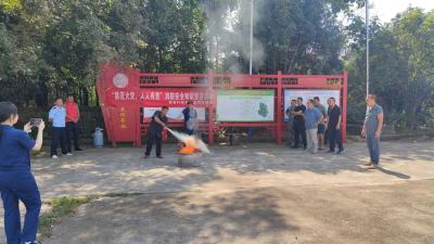 贺胜桥镇：全民学消防  筑牢安全墙