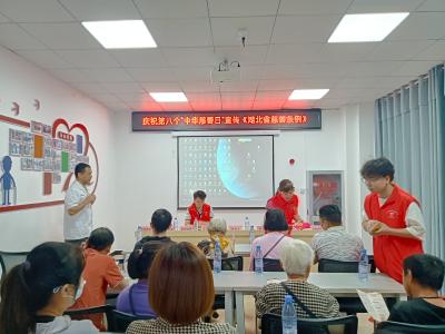 区民政局联合区慈善会举办“中华慈善日”宣传活动