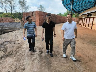 奶牛场开展辖区企业安全生产检查工作