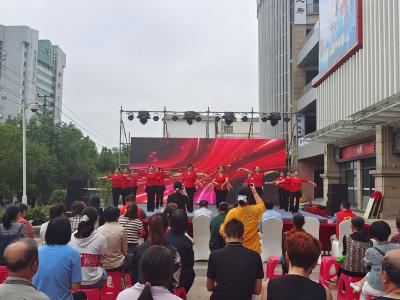 桂花路社区开展“共度中秋 喜迎国庆”游园会