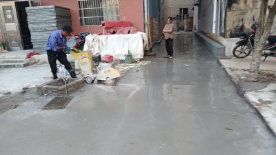 道路硬化，连心路接通了