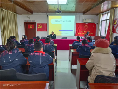 咸宁市第五小学开展“小手拉大手 共创文明城”志愿服务活动