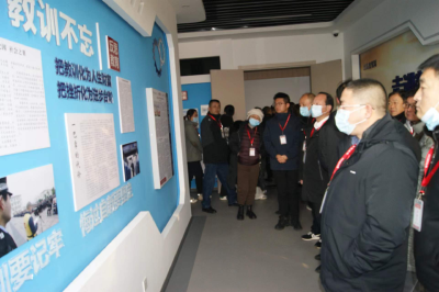 咸安区司法局到咸宁监狱开展廉政警示教育活动