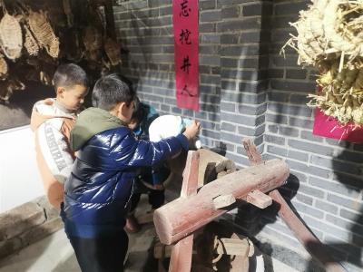 家庭教育进乡村，湖北咸安举办“家园互助”公益活动