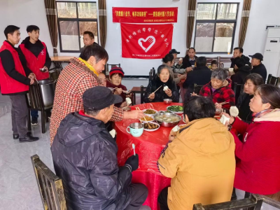 共度腊八佳节 畅享浓郁粥香