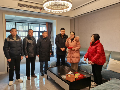 情系边海防官兵，节前慰问军人家属