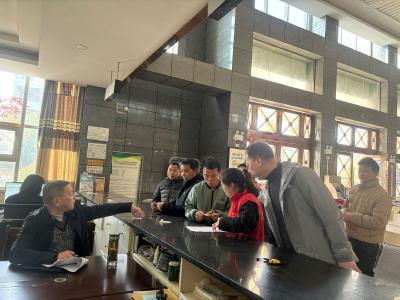 开展专项督导检查 规范公益性岗位人员管理
