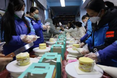 区总工会：关爱女职工 多彩活动庆“三八”