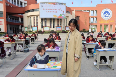 咸宁实验外国语学校玉泉校区开展第二届教联体现场书画比赛