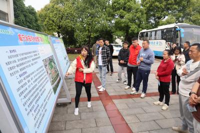 咸安：公众“零距离”接触环保设施