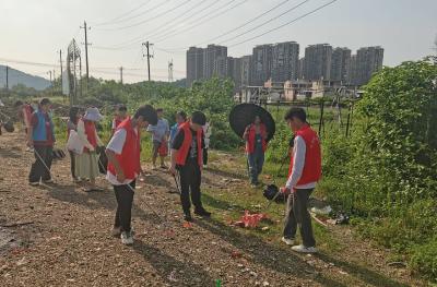 浮山街道银泉社区：保护母亲河 争当“河小青”