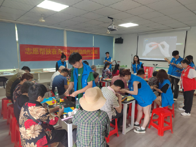 花坛社区：扶残助残  传递爱与温暖