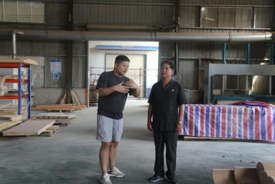 咸安法院“执前调”+“案后访”助力企业健康发展