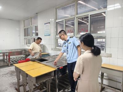 高桥镇：校园安全大检查 全力护航开学季