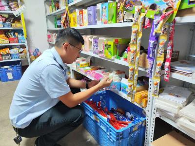 桂花镇开展“蜡瓶糖”排查整治专项行动