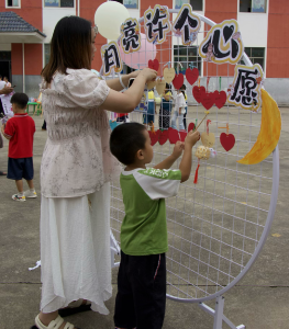 月光所至 · 雅韵中秋——官埠桥镇滨湖幼儿园举行中秋游园会
