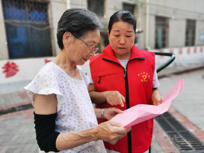 南大街社区：“最美家庭”，璀璨光芒照亮生活之路