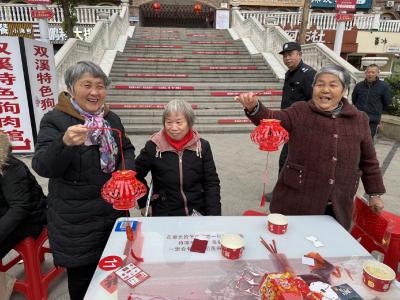 盘泗洲社区：乐猜灯谜添妙趣 巧绘灯影闹元宵