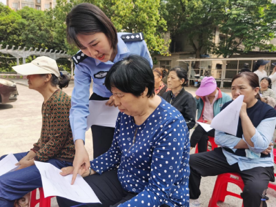 长安社区：搭建警民连心桥 筑牢法治防火墙