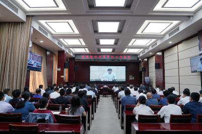 聚焦重点提效能，更好发挥审计监督作用 咸安区收视收听全市审计工作会议