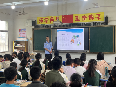 马桥镇：法治宣传进校园 护航青春助成长