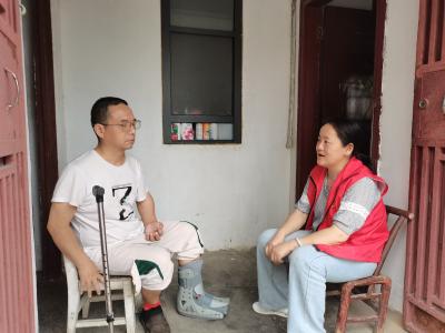 基层人物 | 吴红云：社区居民“贴心人”