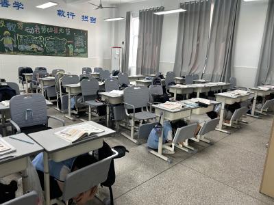 咸宁市大洲湖学校：以“练”筑防 强化防震减灾意识    