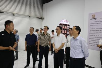 省人大社会委来咸开展灵活就业人员和新就业形态劳动者权益保障调研