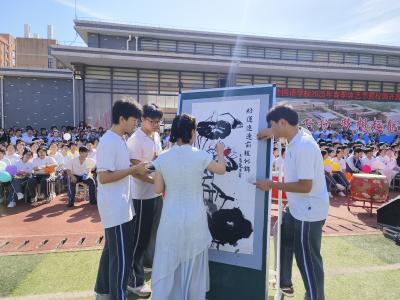 V视 | 咸宁东方外国语学校：五育并举展风采 家校同心育英才