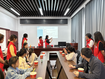 北正街社区：非遗巧手传文脉 科学实验探端午