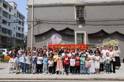 双龙社区：童趣无限，快乐童行