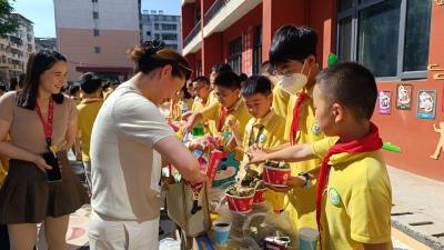 咸宁市第六小学举办“六一”儿童节暨社团开放日活动